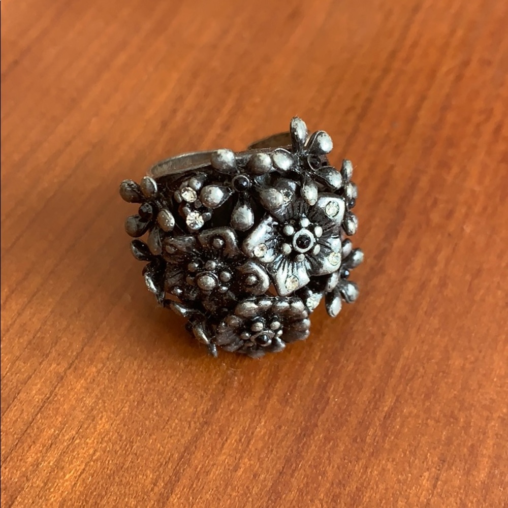 The Limited Ring
